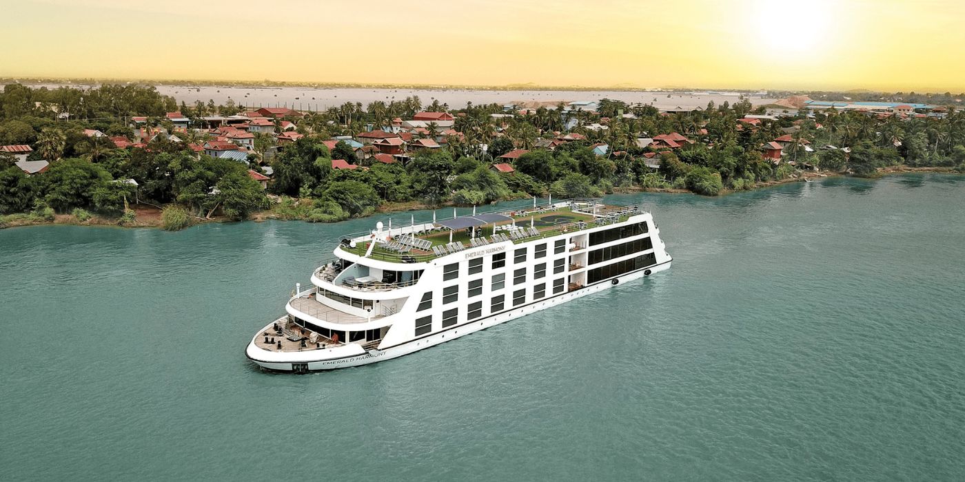 Emerald Harmony cruising in Southeast Asia