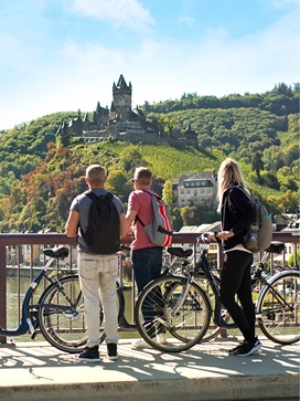 Group on a bike tour in Cochem Germany